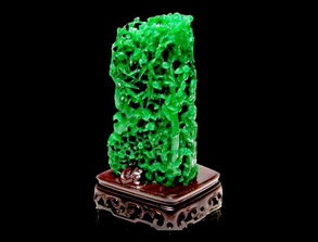 匠心獨運琢美玉 薛紅洋的翡翠精品創作與文化傳承之路